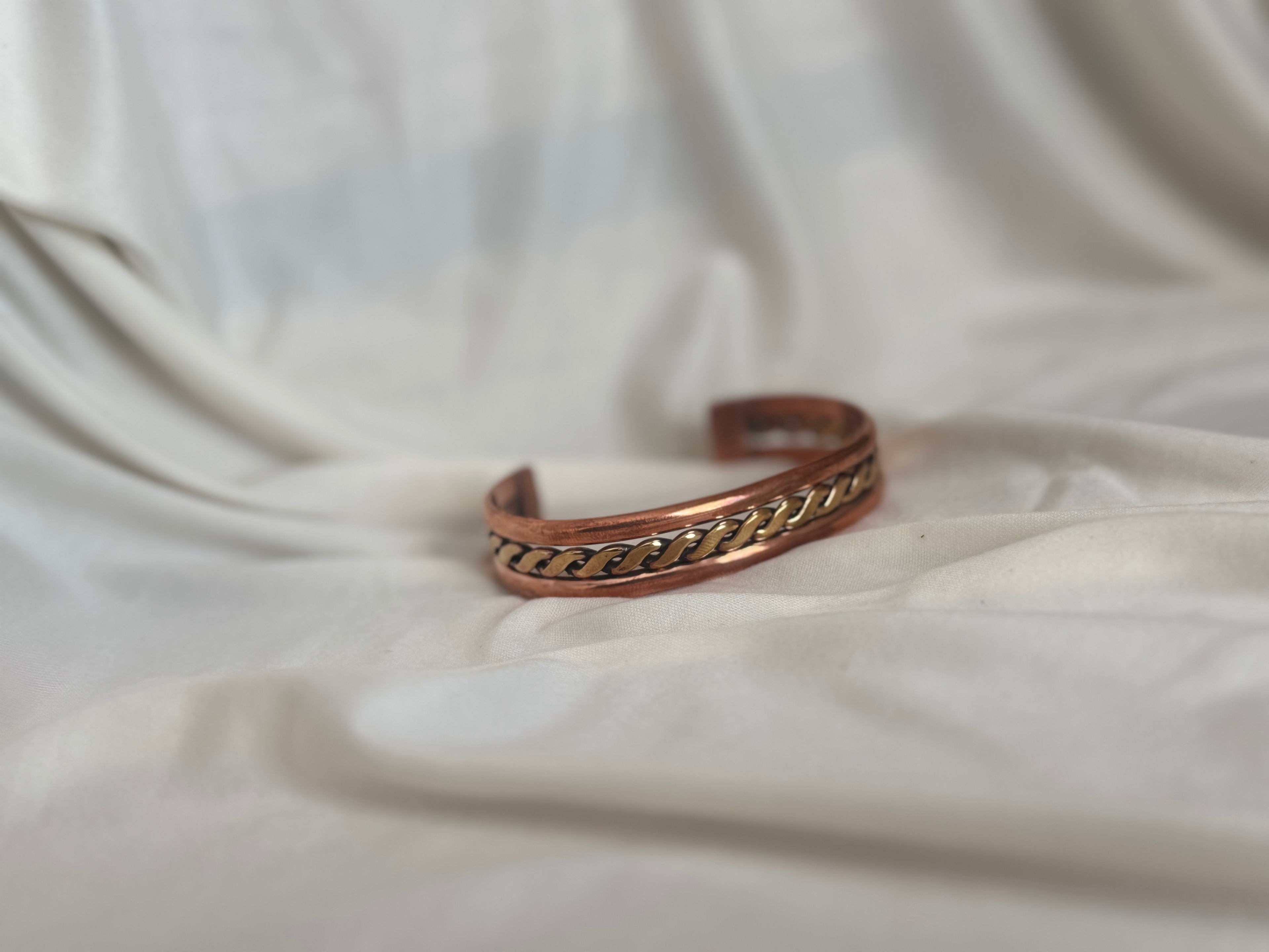 Outlaw cuff